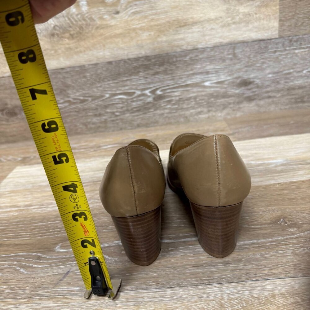 Antonio Melani Beige Leather Block Heel Pumps Women's Size 6.5 - Picture 3 of 7